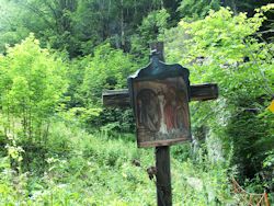 Wandert man dessen Lauf weiter talaufwrts, begnetet man manch reizvollem Motiv, ...  