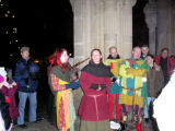... während Mitglieder von Torxes und Rhiannon mit ihrer musikalischen Nikolausgeschichte Kinderohren begeistern.