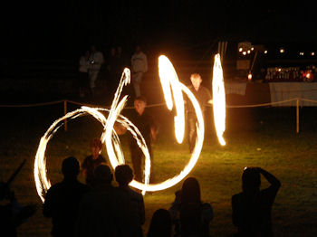 Abends gab's dann den stimmigen Abschluss mit der Feuervorfhrung der Feuermatrix ...